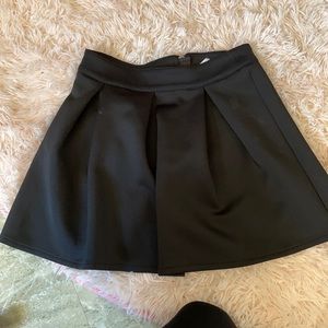 Black skater skirt